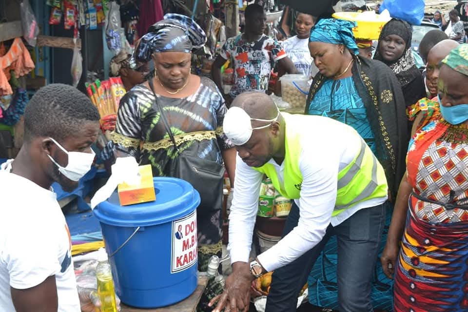 Caravane de sensibilisation et de distribution de Kits hygiénique pendant la période du COVID